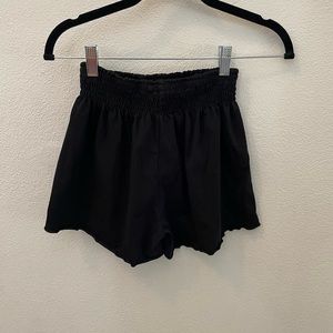 black flow shorts